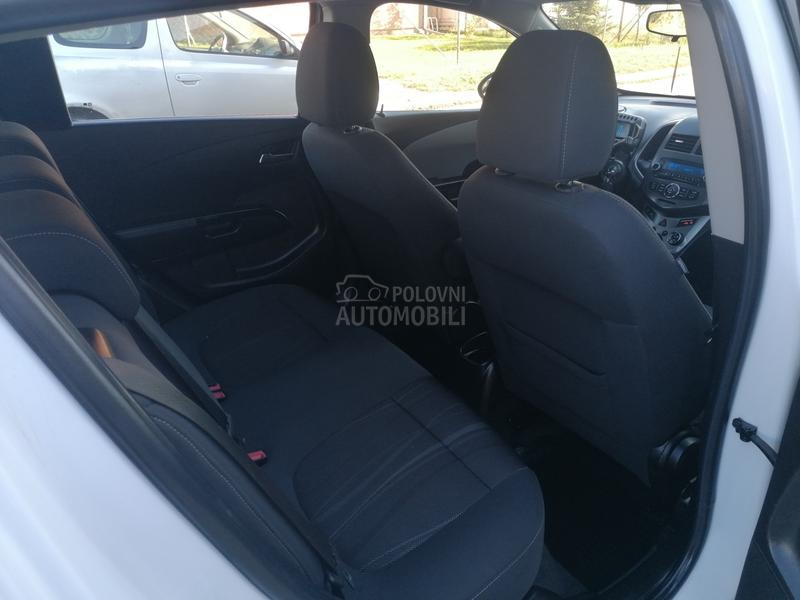 Chevrolet Aveo 1.6i SPORT LINE CH