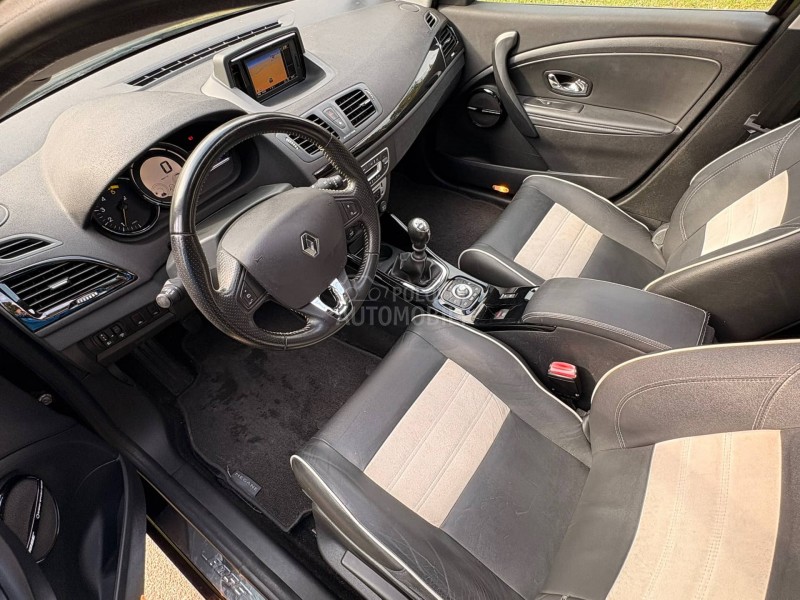 Renault Megane 1.5dci PANO kož bose