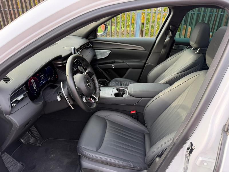 Maserati Grecale GT Hybrid 300hp