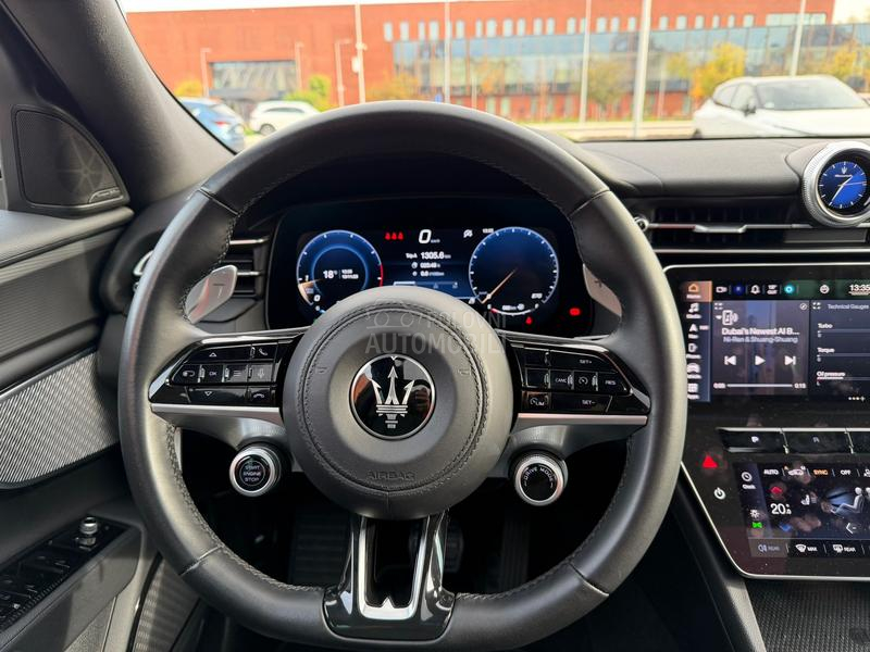 Maserati Grecale GT Hybrid 300hp