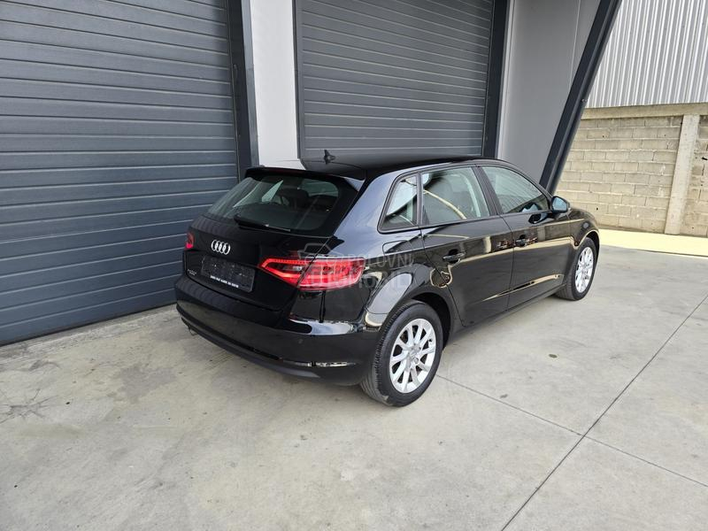 Audi A3 1.6 TDI S TRONIC