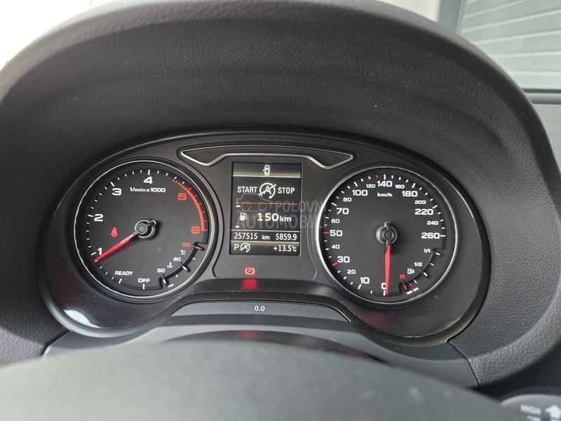 Audi A3 1.6 TDI S TRONIC