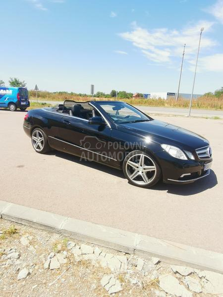 Mercedes Benz E 200 cgi