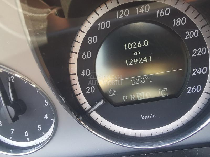 Mercedes Benz E 200 cgi