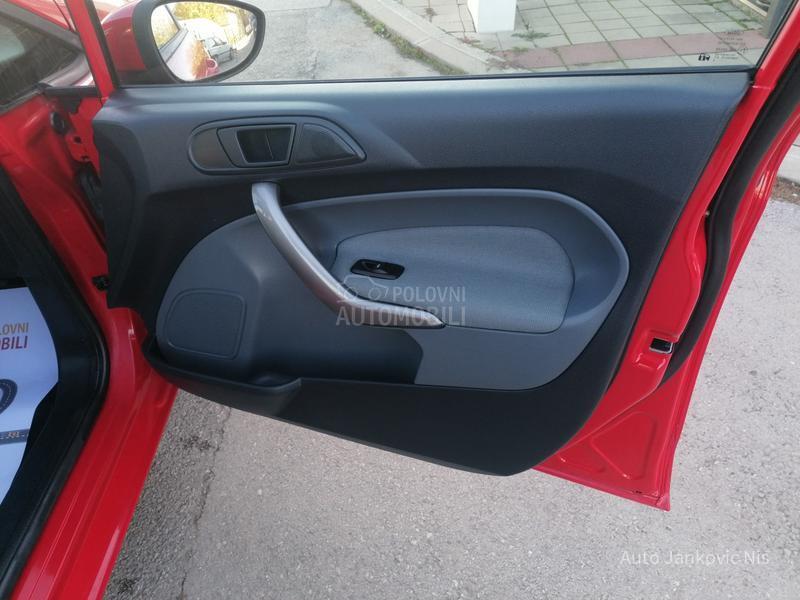 Ford Fiesta 1.6tdci TREND CH