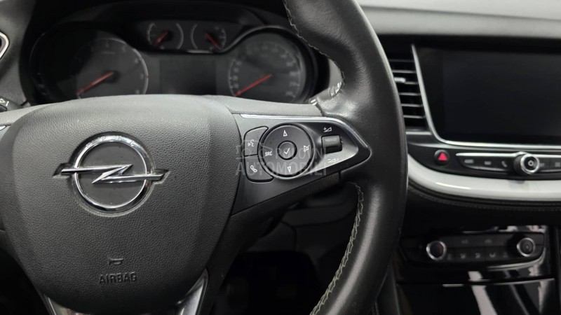 Opel Grandland 1.2 Business