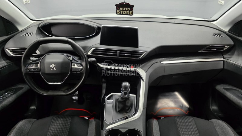 Peugeot 3008 1.2i Executive