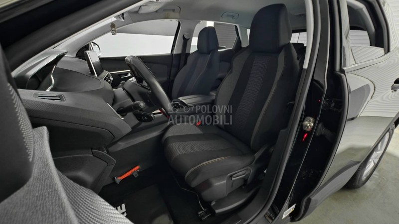 Peugeot 3008 1.2i Executive