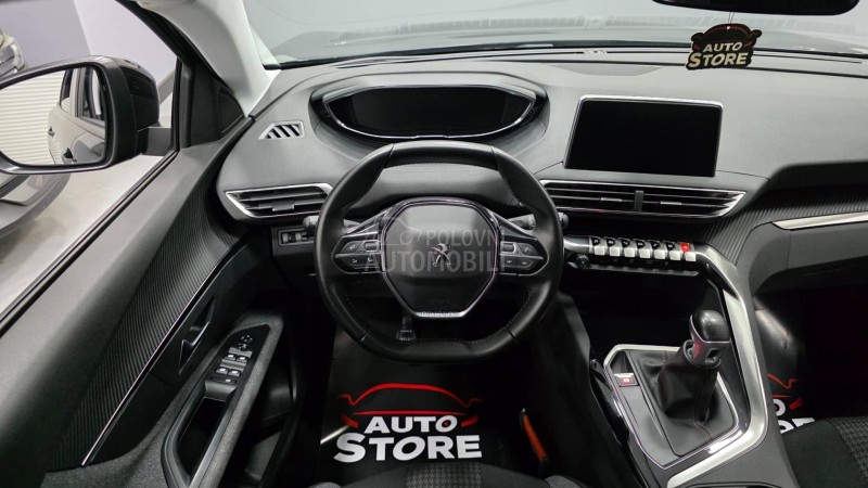 Peugeot 3008 1.2i Executive