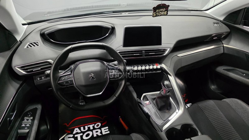 Peugeot 3008 1.2i Executive