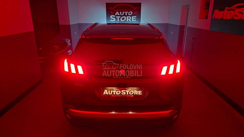 Peugeot 3008 1.2i Executive