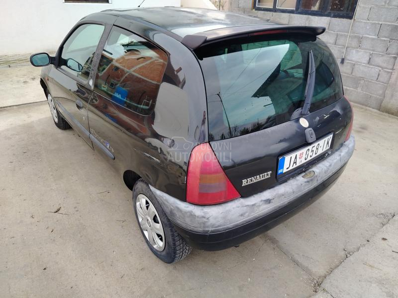 Renault Clio 2