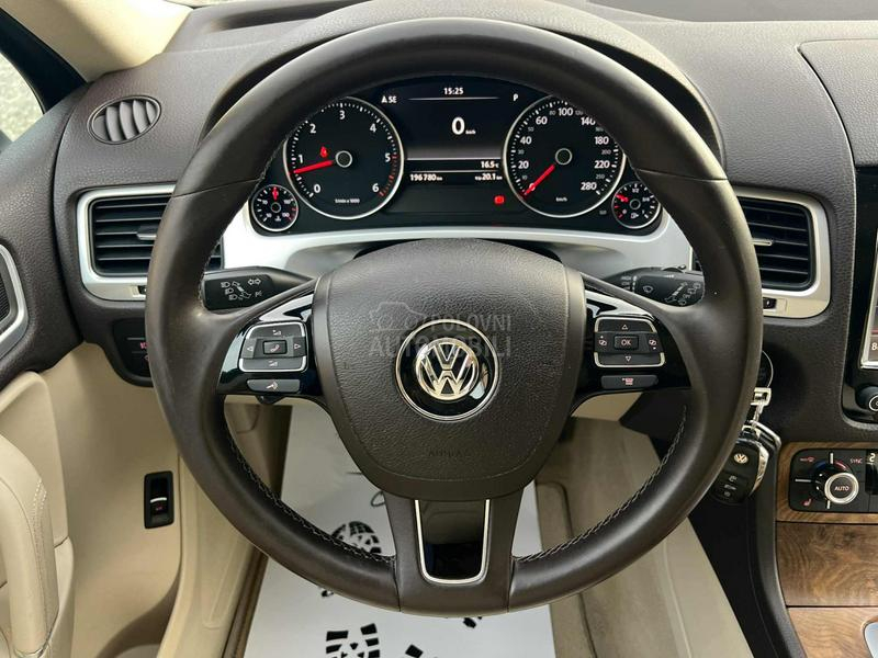 Volkswagen Touareg 3.0 TDI/Pano/Webasto