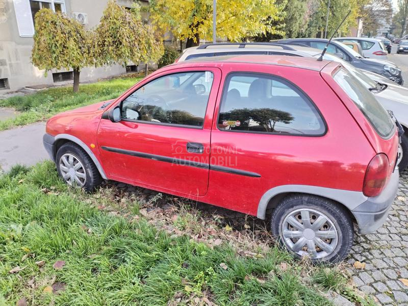 Opel Corsa B 1.0