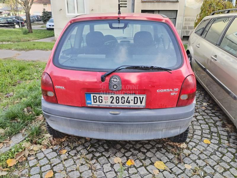 Opel Corsa B 1.0