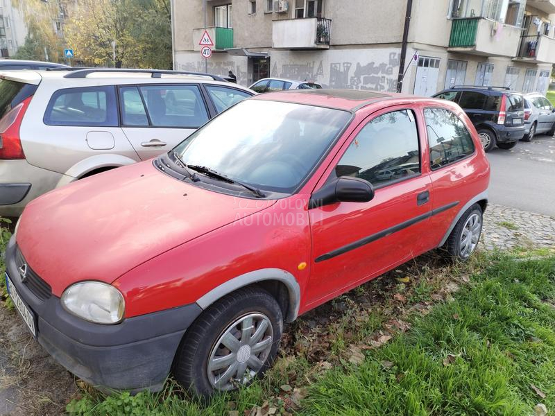 Opel Corsa B 1.0