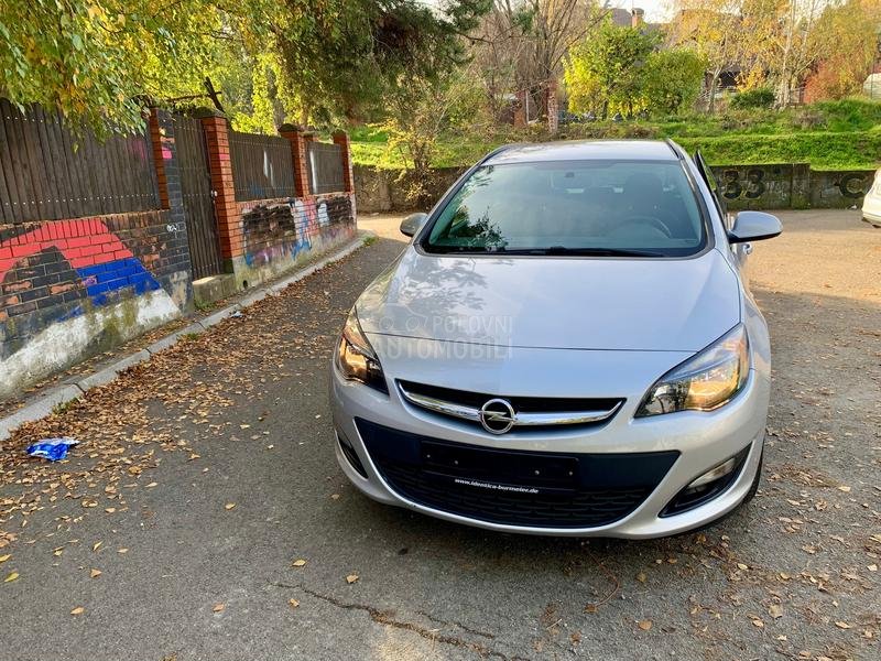 Opel Astra J 1.6cdti sport tourer