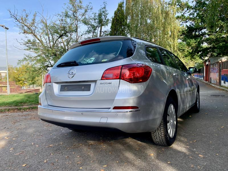 Opel Astra J 1.6cdti sport tourer