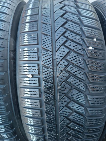 Continental 215/50 R18 Zimska