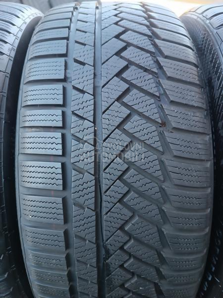 Continental 225/45 R18 Zimska