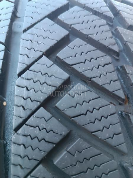 Continental 225/45 R18 Zimska