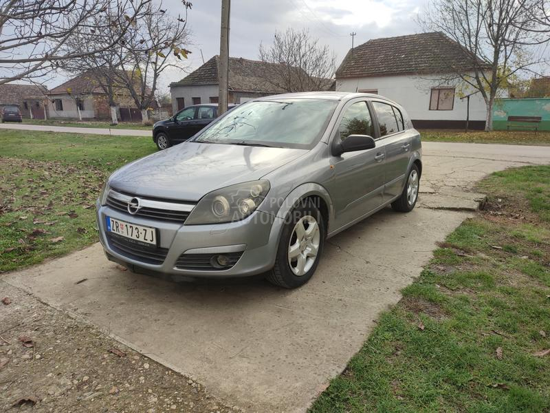 Opel Astra H Cosmo-Sport