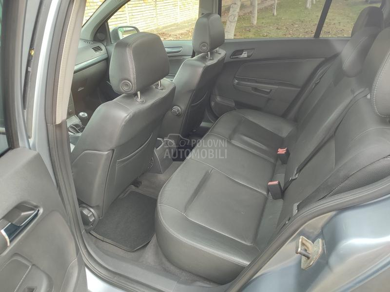 Opel Astra H Cosmo-Sport