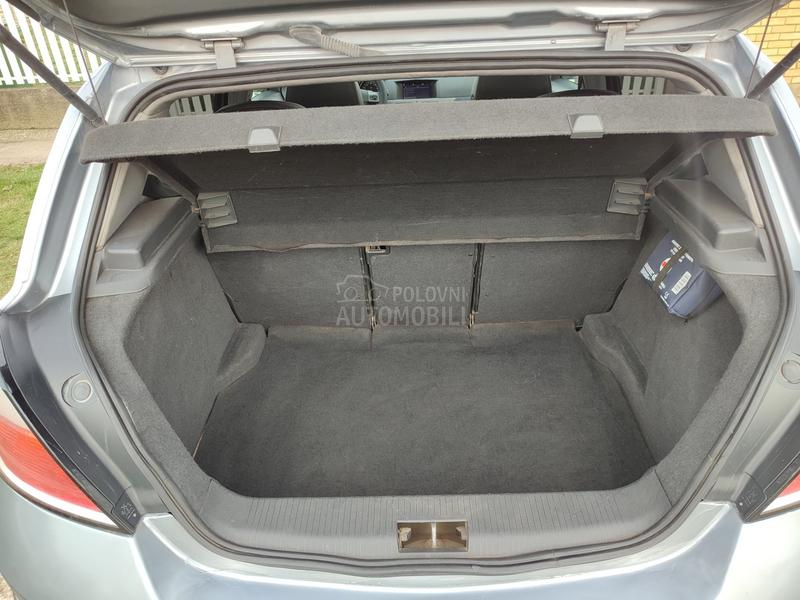 Opel Astra H Cosmo-Sport