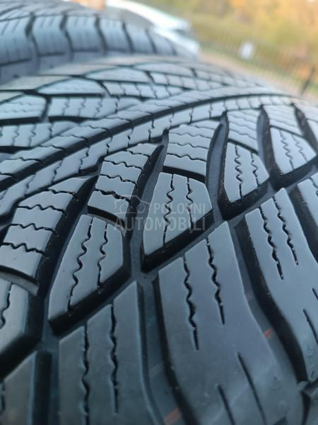 Goodyear 245/45 R18 Zimska