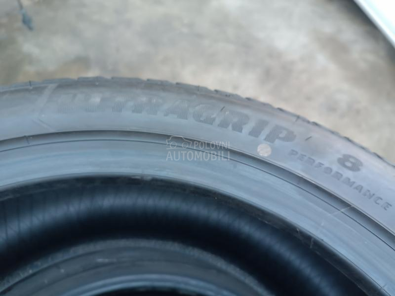 Goodyear 245/45 R18 Zimska