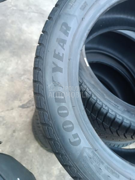 Goodyear 245/45 R18 Zimska