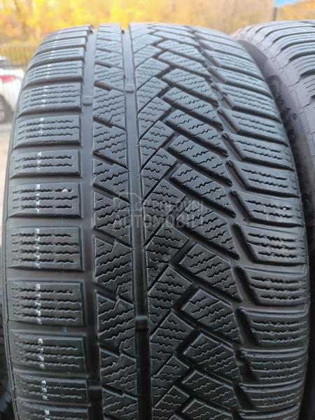 Continental 235/45 R18 Zimska