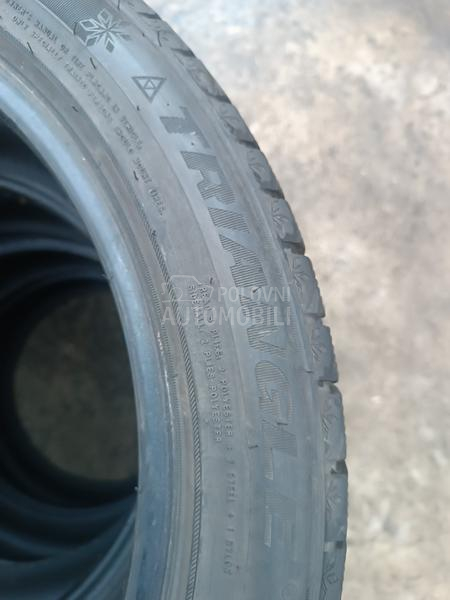 Triangle 235/45 R18 Zimska