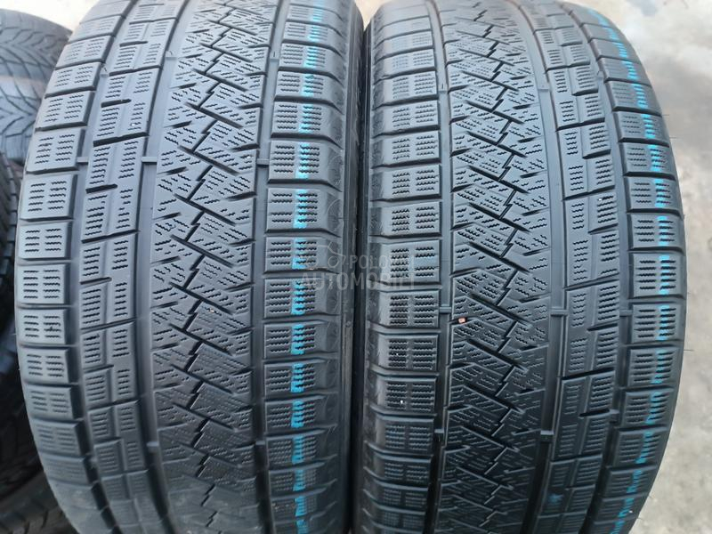 Triangle 235/45 R18 Zimska