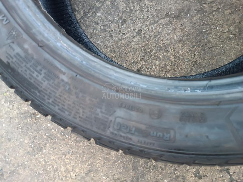 Goodyear 245/45 R18 Zimska