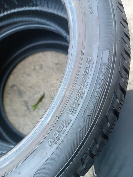 Fulda 245/45 R18 Zimska