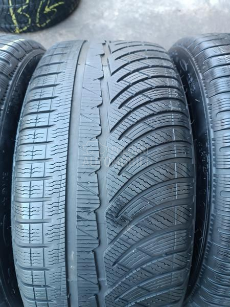 Michelin 245/45 R18 Zimska