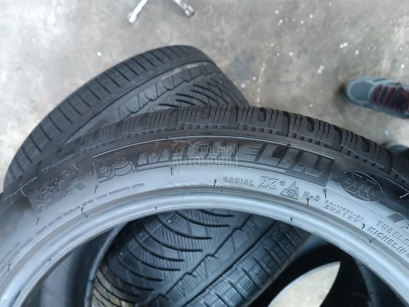 Michelin 245/45 R18 Zimska