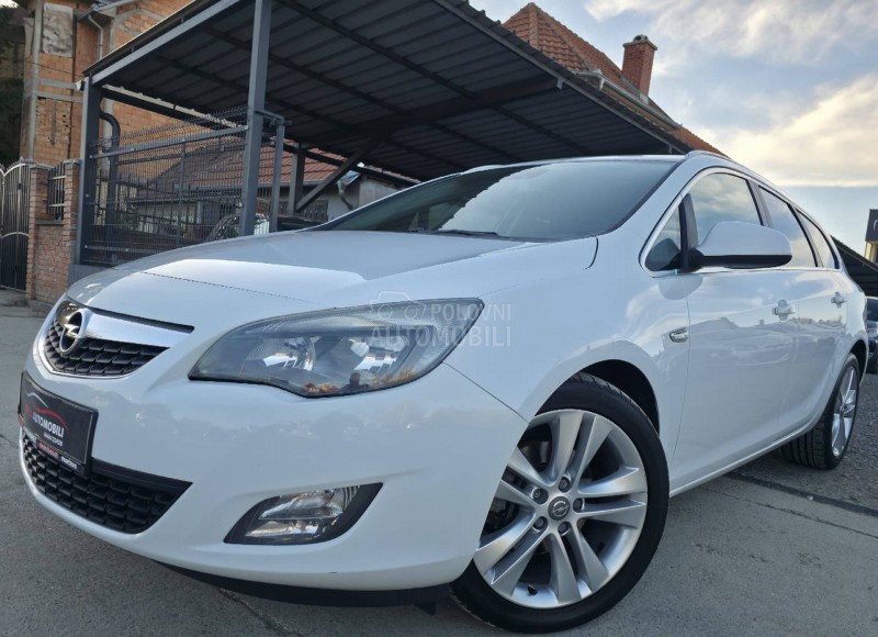Opel Astra J 1.7 CDTI N.A.V.I