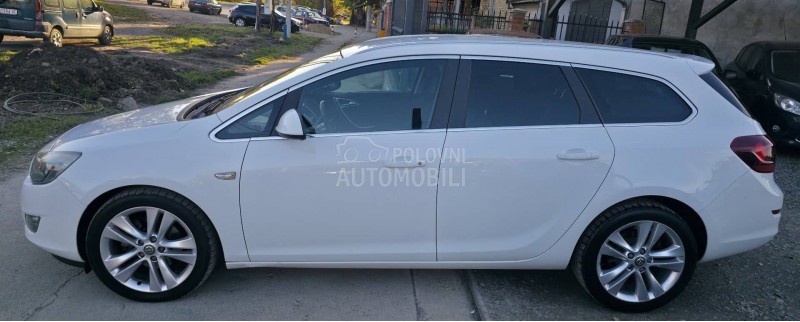 Opel Astra J 1.7 CDTI N.A.V.I