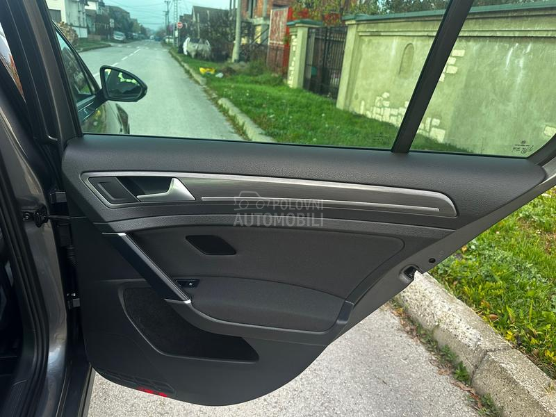 Volkswagen Golf 7 e-tron