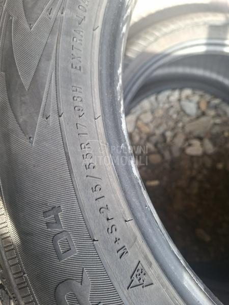 Nokian 215/55 R17 Zimska