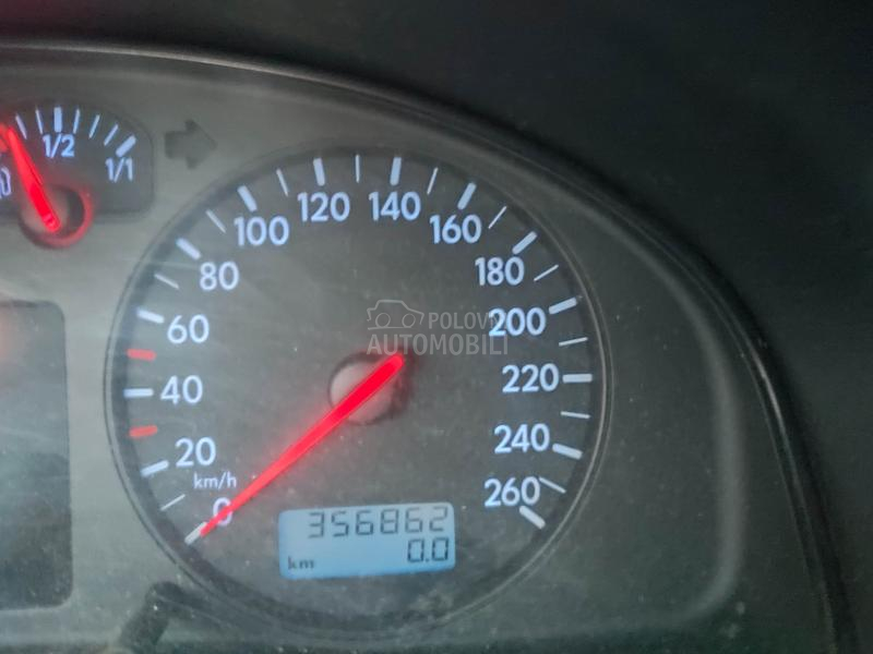 Volkswagen Passat B5 1.9 HDI