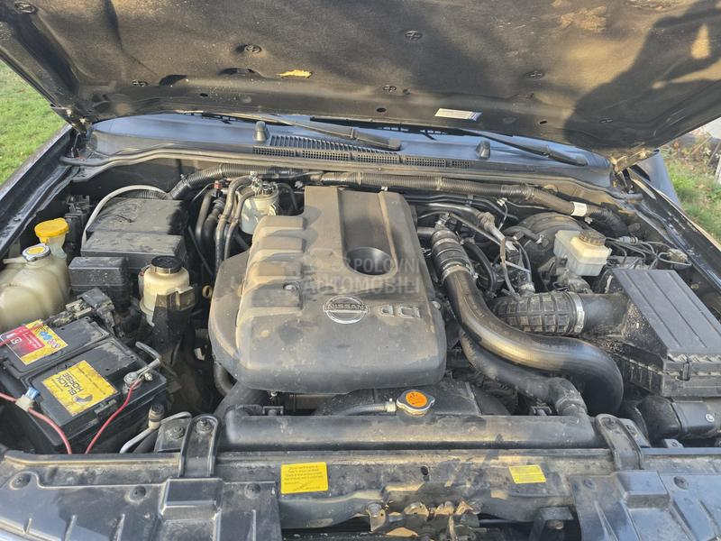 Nissan Navara 2.5