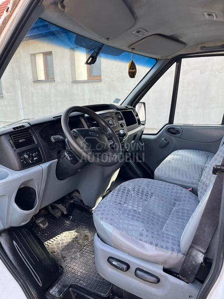 Ford Transit 350 ELWB