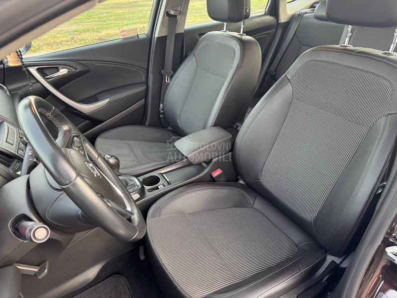 Opel Astra J 1.7 CDTI