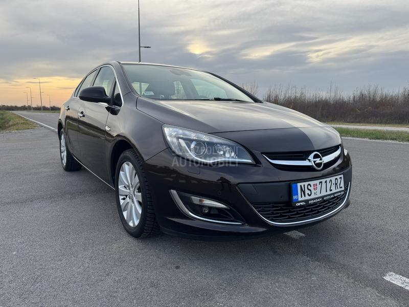 Opel Astra J 1.7 CDTI