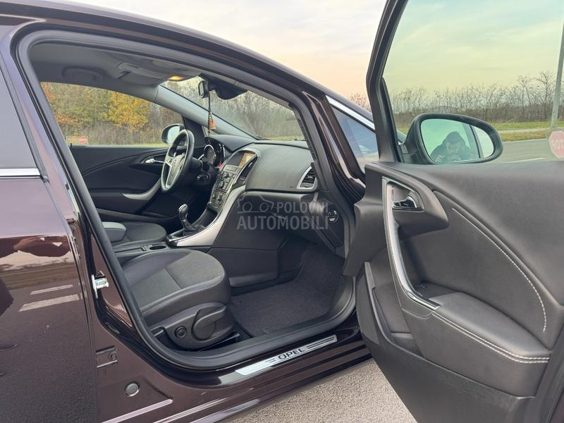 Opel Astra J 1.7 CDTI