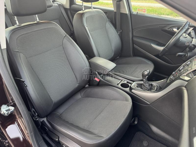 Opel Astra J 1.7 CDTI