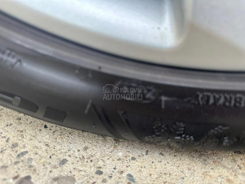 Peugeot 3008 1.6 HDI - AUT/PANO